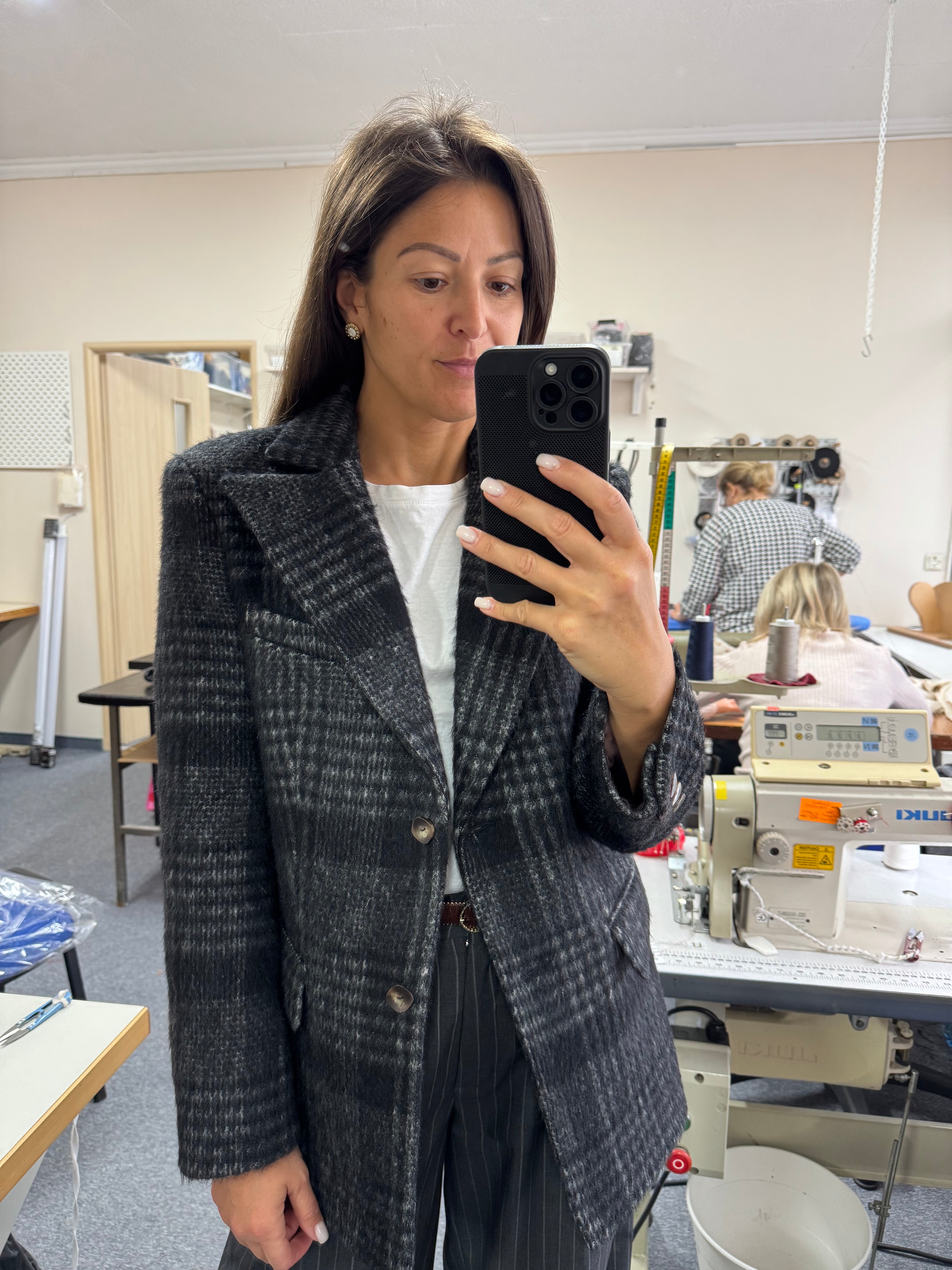 Wełniana kurtka w kratę Grigia