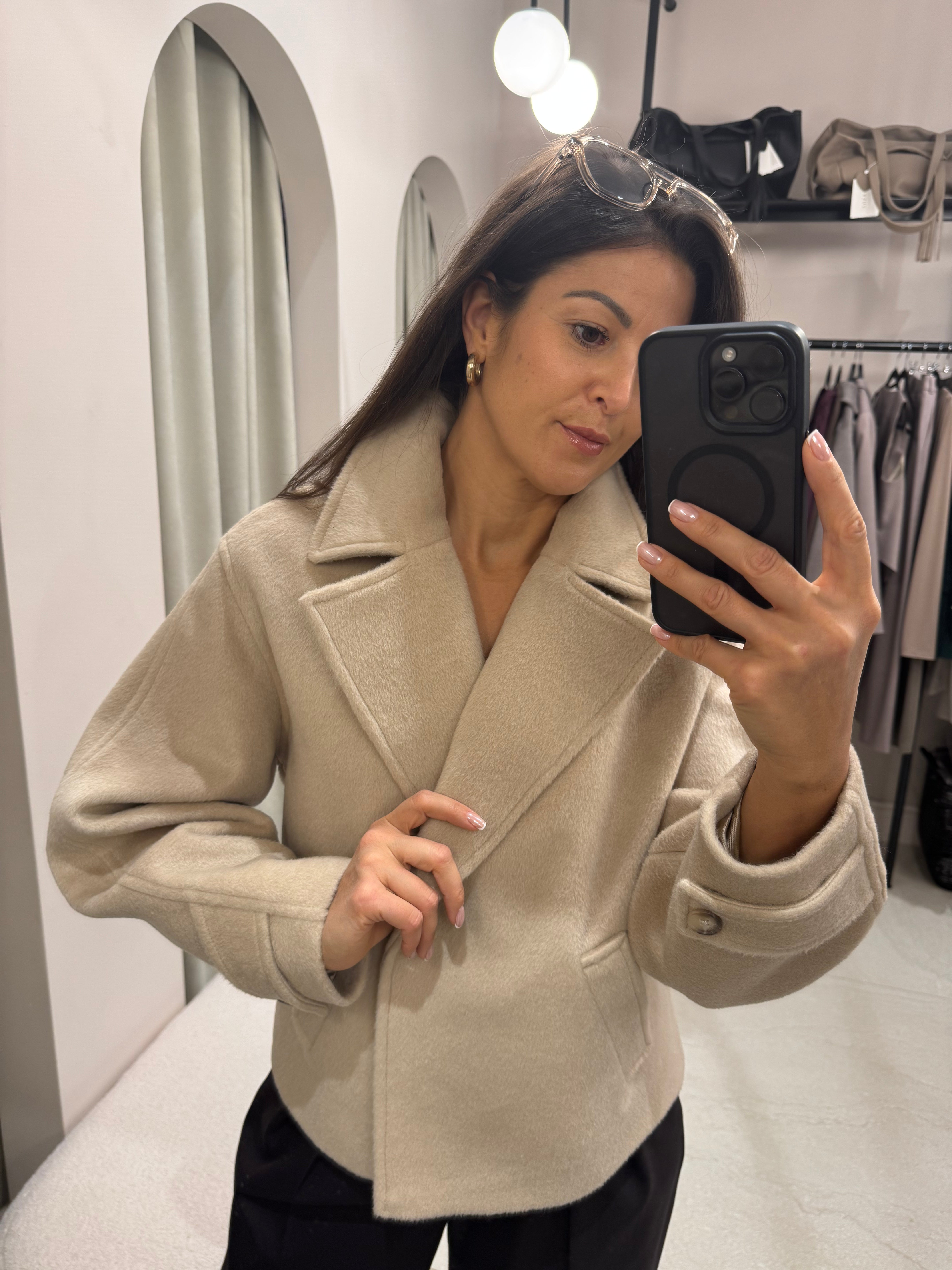 Krótka kurtka Maggiore Crema